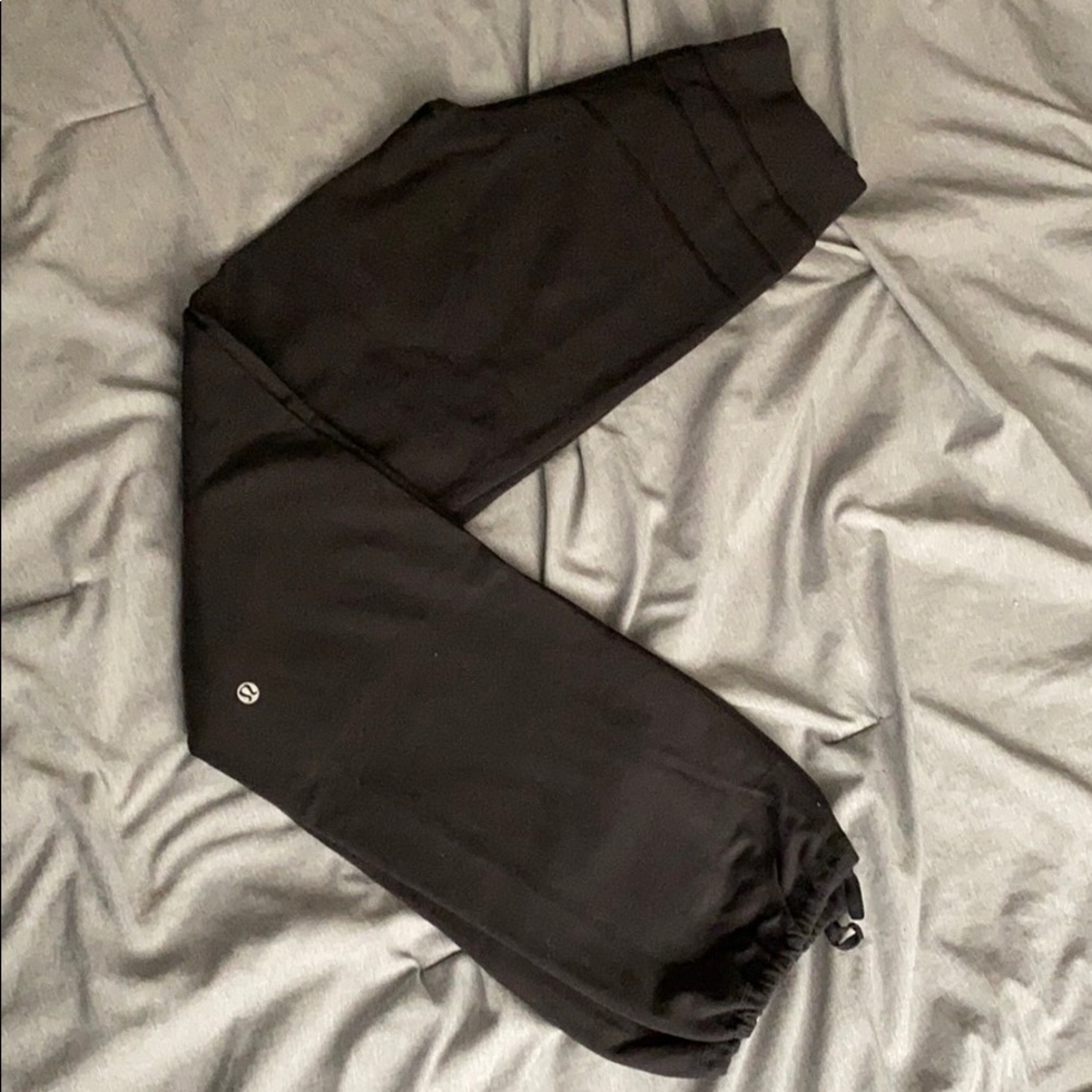 Lululemon Bottom Tied Sweatpants